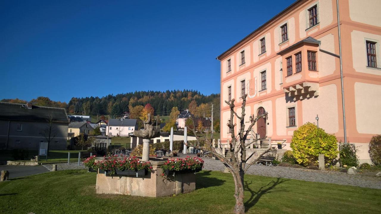 Hotel Garni Schloss Schoenberg Bad Brambach Kültér fotó