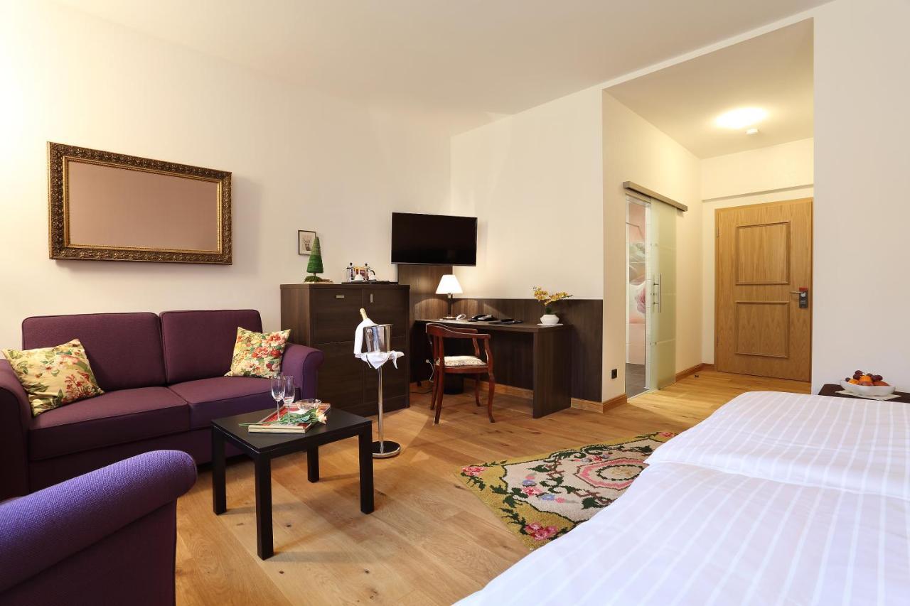 Hotel Garni Schloss Schoenberg Bad Brambach Kültér fotó
